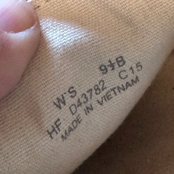 Cole Haan High End Preppy Women's 9.5 Patent Leather Slip On Green Loafers - Picture 9 of 9